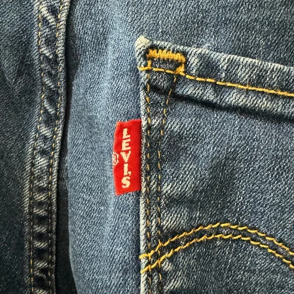 Levi’s 724 High Rise Straight Jeans. Size 26. Color Blue Wave Dark Wash. - Picture 9 of 12